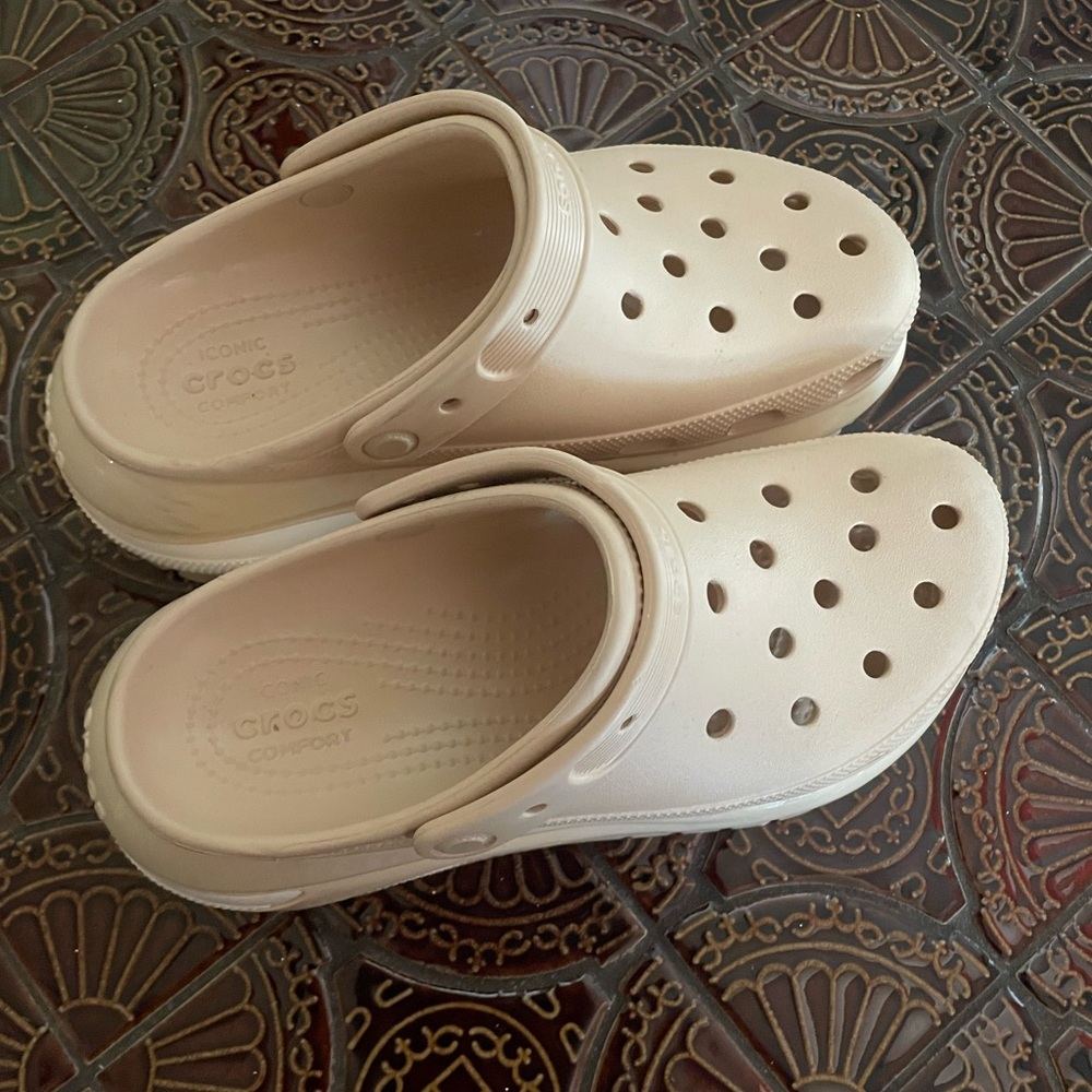 CROCS Mega Cushion  - Beige